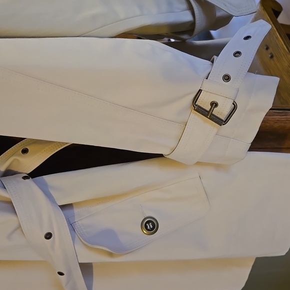 Trench Coat - double-breasted, khaki - Picture 3 of 6